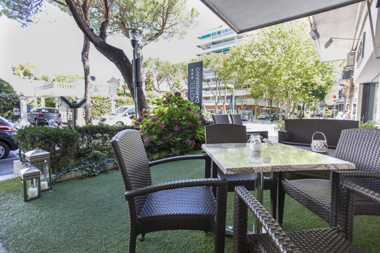 Hotel Carignano Riccione Exterior foto